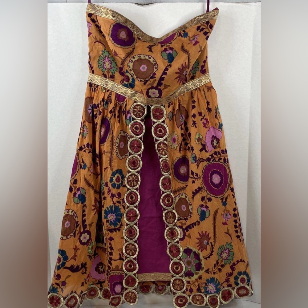 Cynthia Steffe Embroidered Strapless Dress with Floral Patterns